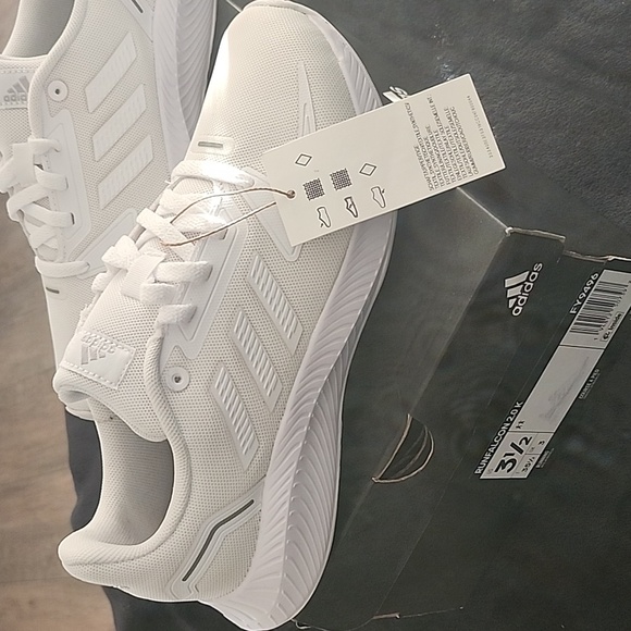 ADIDAS  RUNFALCON - Picture 2 of 7